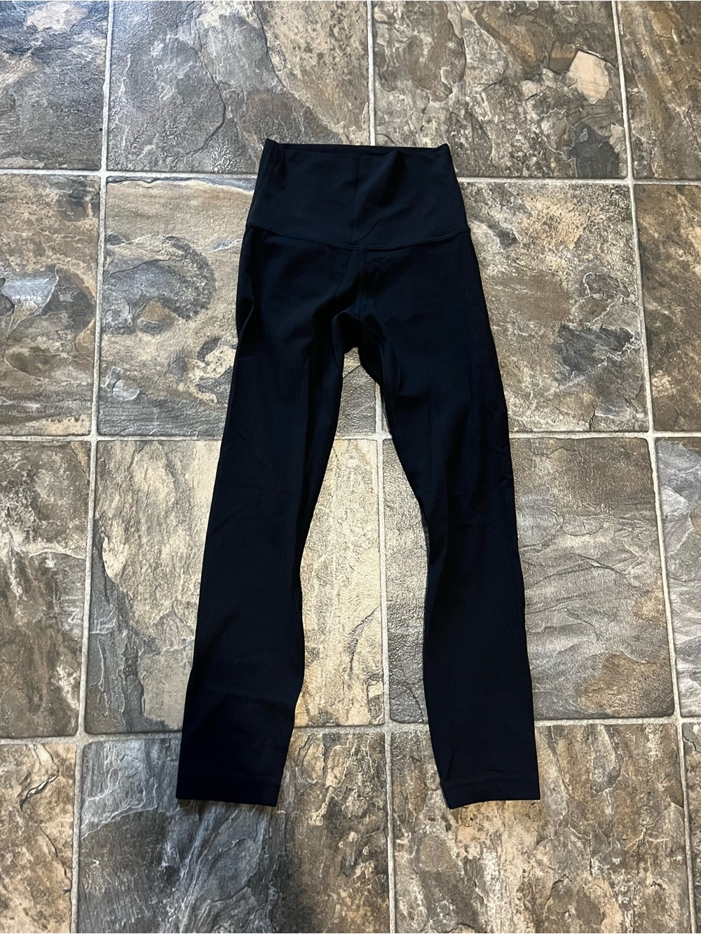 lululemon athletica Black ribbed High-Waist 7/8 Leggings
